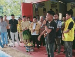 Cabup-Cawabup Nazarudin-Abu Bakar Resmikan Rumah Pemenangan di Kelurahan Langgam