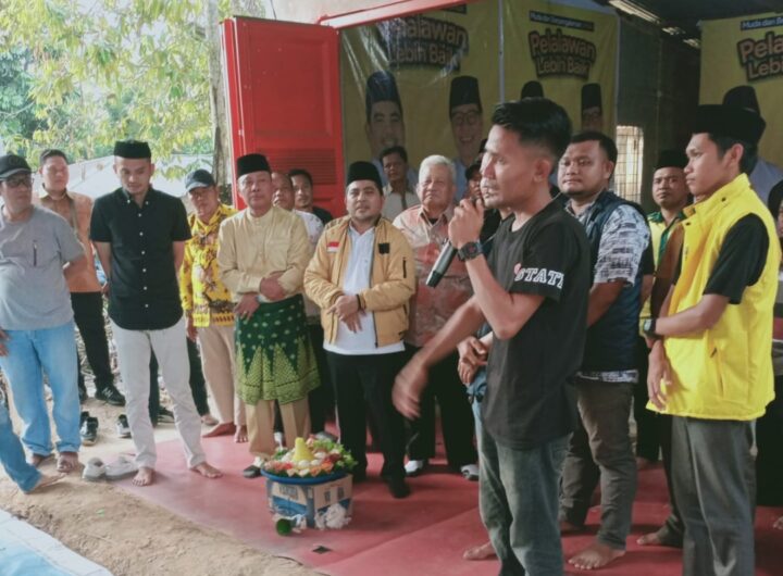 Cabup-Cawabup Nazarudin-Abu Bakar Resmikan Rumah Pemenangan di Kelurahan Langgam