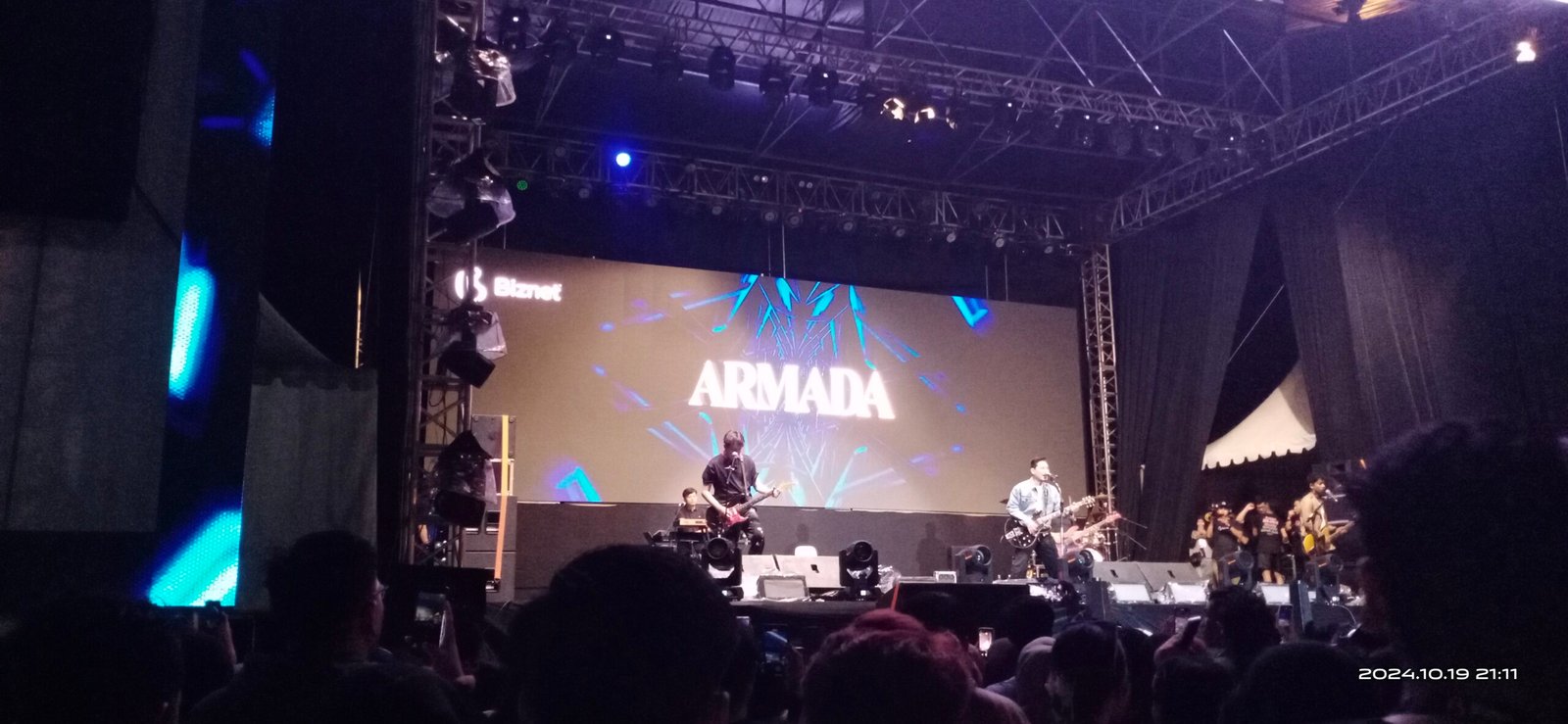 Band GIGI dan Armada Meriahkan Festival Biznet di Batam