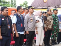 Distribusi Perdana Logistik Pilkada 2024, Polresta Barelang Lakukan Pengamanan Ketat