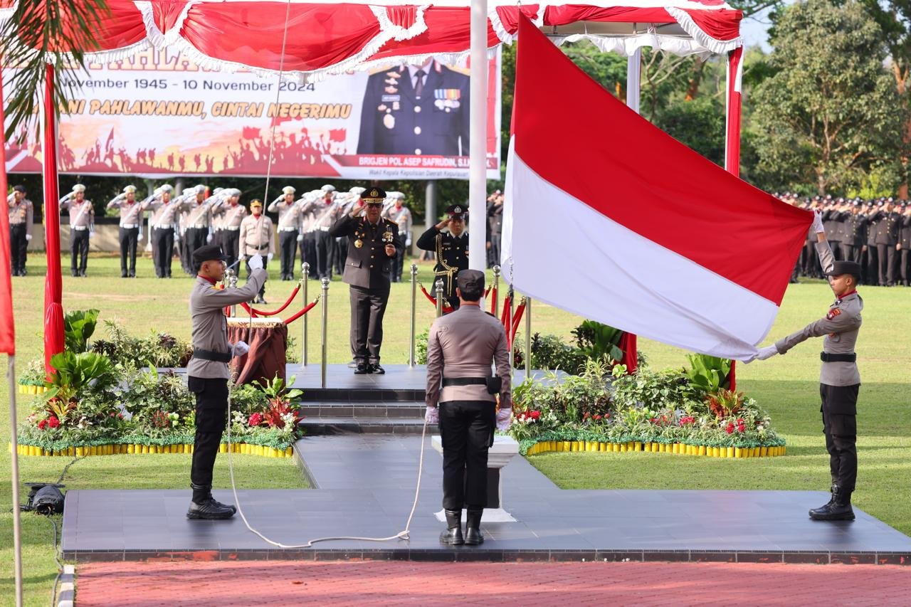 Kapolda Kepri Pimpin Upacara Peringatan Hari Pahlawan Tahun 2024