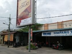 Hampir Semua Papan Reklame Di Kabupaten Kepulauan Meranti Tak Berizin 