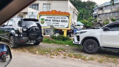 Tripartit Ketiga di Disnaker, HRD PT Carefastindo Terkesan Kangkangi UU ketenagakerjaan dan Sebut Pollux Upahi Pekerja di Bawah UMK Batam