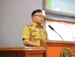 Bupati Asmar Sampaikan Jawaban Padum Fraksi DPRD Meranti