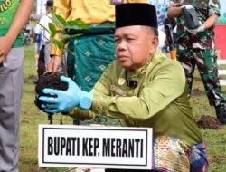 Meranti Peringati Hari Pohon Sedunia dengan Gerakan Tanam Ribuan Pohon