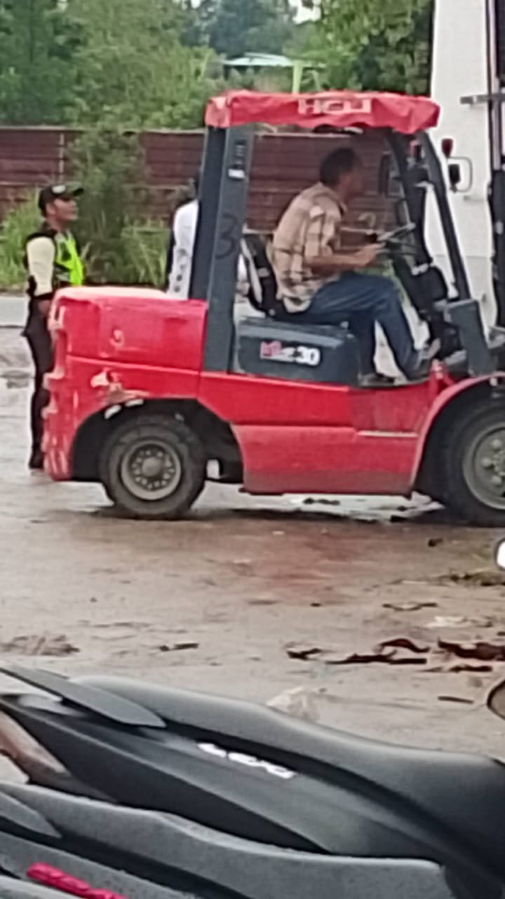 Ketua Team Libas Kepri Layangkan Surat Pengaduan ke Imigrasi Kelas I Khusus TPI Batam Terkait Pekerja WNA di PT LIJ Batu Aji