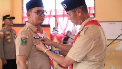 Sudandri Lantik Pengurus Mabiran dan Kwarran Tebingtinggi Barat