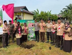 Sinergi Polsek Merbau Besama Pramuka Tanam Pohon Dalam Progran Green Policing