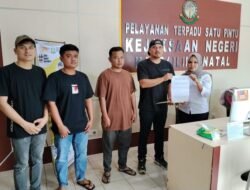 AMP-MANDAKOR LAPORKAN KE KEJAKSAAN PENGGUNAAN ANGGARAN DINAS PENDIDIKAN MADINA TAHUN 2025