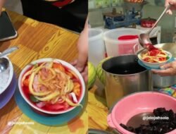 Es Buah Jumbo Nongko: Segar Rp7.000, Panas Terlupakan