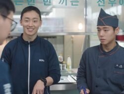7 Jurus Seong Jae Luluhkan Hati Gwan Cheol di The Legend of Kitchen Soldier