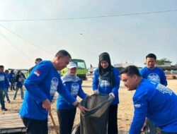 DPC Demokrat Kepulauan Meranti Gelar Gerakan Langit Biru di Pantai Dorak, Darsini: Aksi Nyata untuk Pesisir