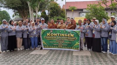 Bupati Asmar Lepas 96 Kontingen Porsenijar PGRI Meranti ke Siak, Tekankan Sportivitas dan Keselamatan